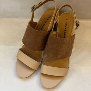 LUCKY BRAND BROWN TAN STACKED HEEL SANDAL LEATHER 9M